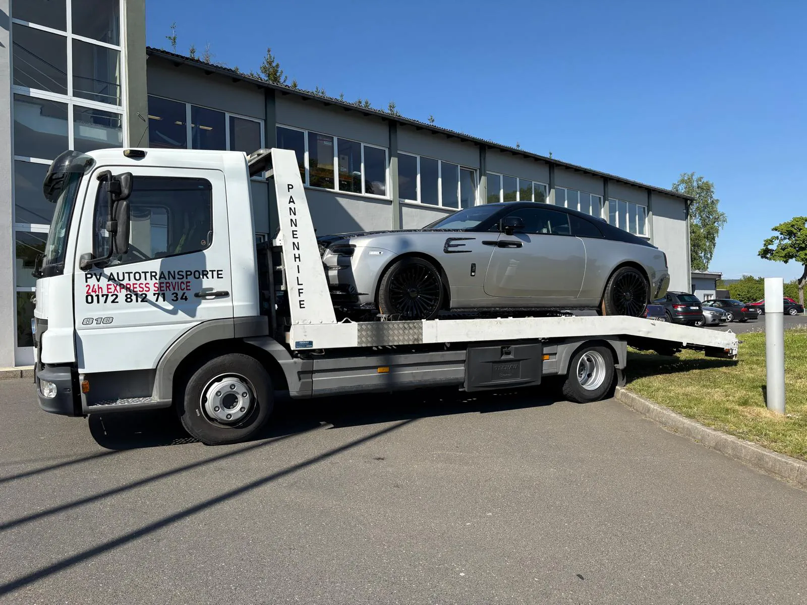 Rolls-Royce during a planned vehicle transport