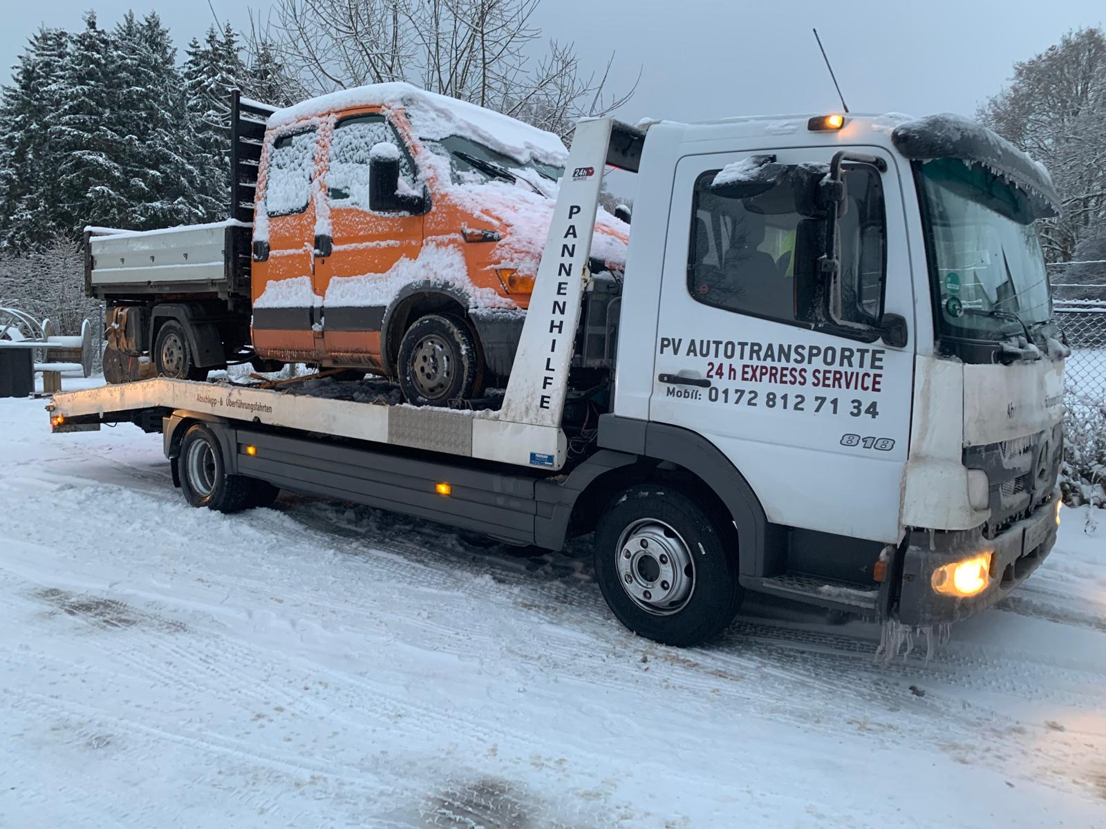 PV Transportfahrzeug bei einem Wintereinsatz